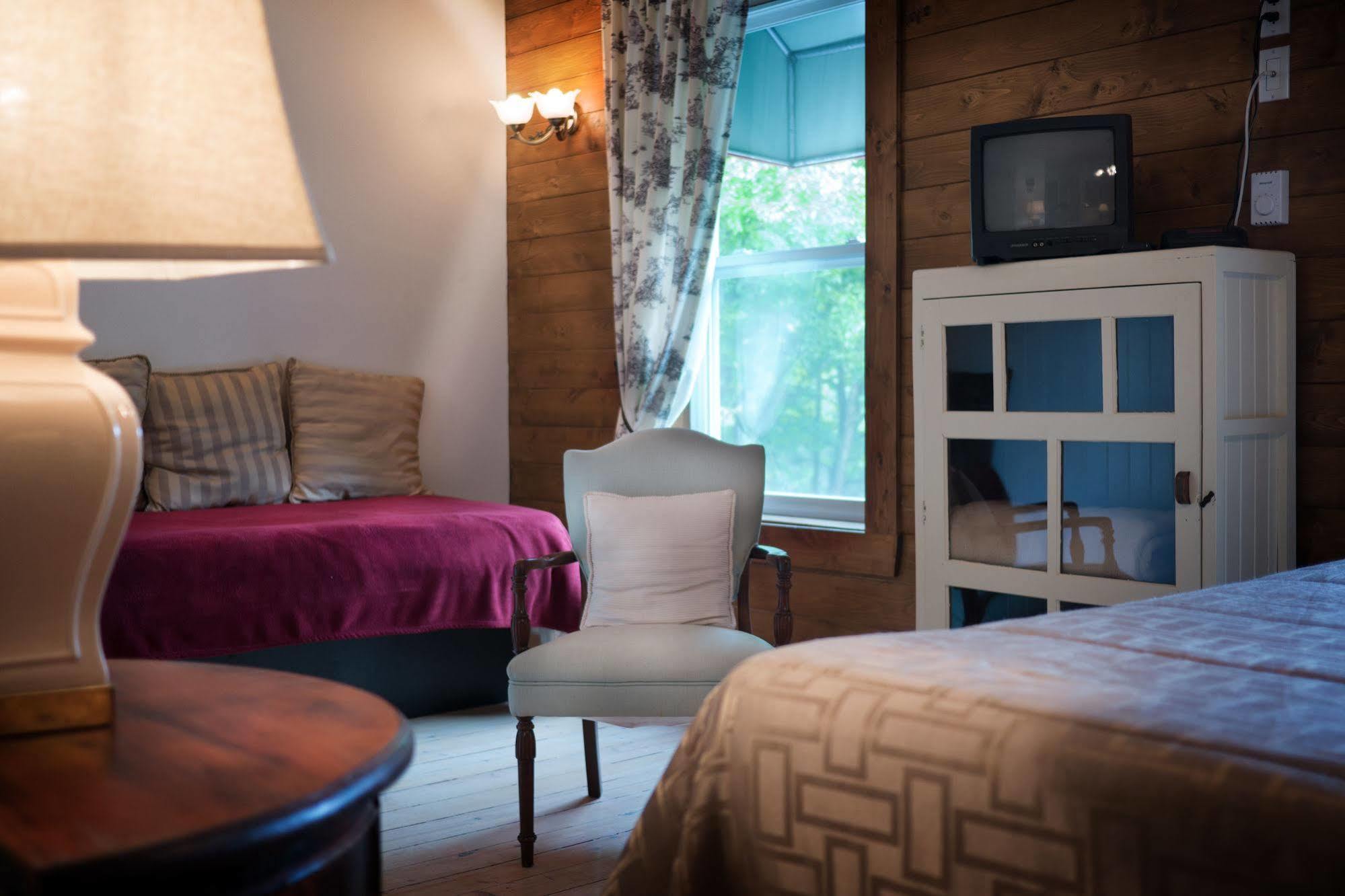 Manoir Du Lac Sept-Iles Saint-Raymond Ngoại thất bức ảnh