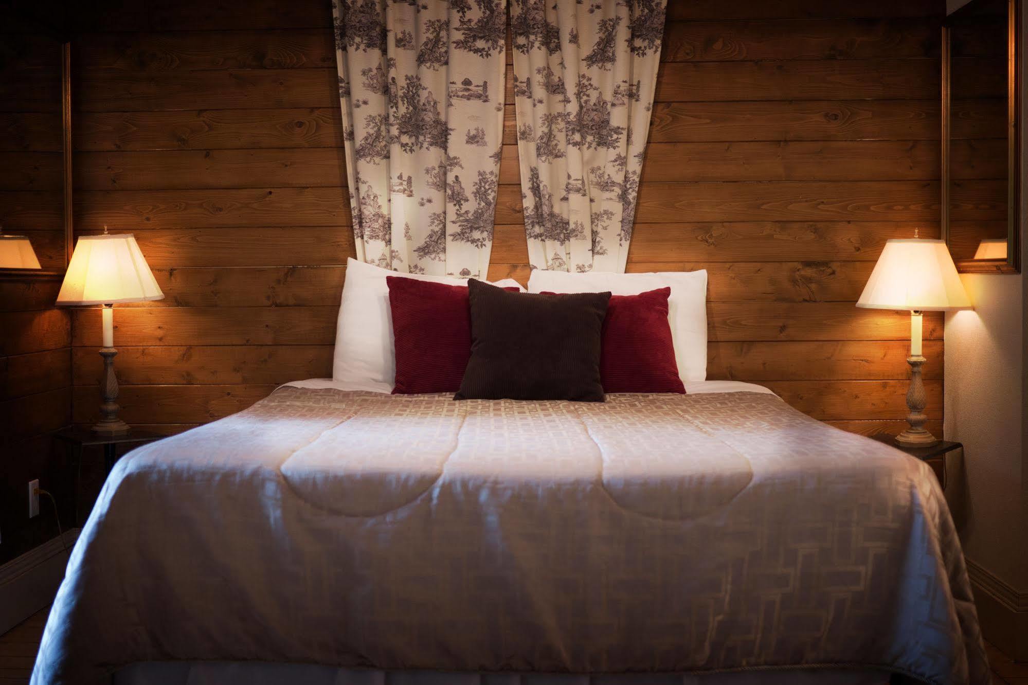Manoir Du Lac Sept-Iles Saint-Raymond Ngoại thất bức ảnh